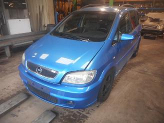 dommages fourgonnettes/vécules utilitaires Opel Zafira opc 2003/1