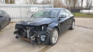 damaged passenger cars Opel Insignia Insignia, Hatchback 5-drs, 2008 / 2017 2.0 CDTI 16V 140 ecoFLEX 2015/10