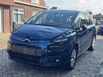 Auto incidentate Citroën C4 Grand C4 Spacetourer 1.2 96kw 7 persoons 2021/1