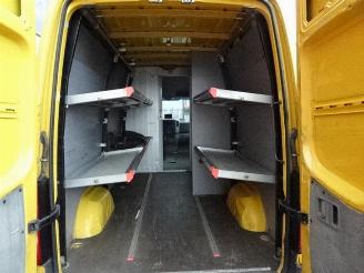 Volkswagen Crafter 35 2.0 TDI L2H2 airco motor schade !!!!!!!!!!!!!!! picture 12