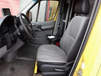 Volkswagen Crafter 35 2.0 TDI L2H2 airco motor schade !!!!!!!!!!!!!!! picture 9